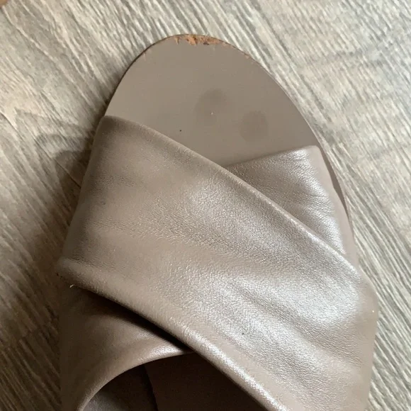 Everlane Sandals - Picture 2 of 6